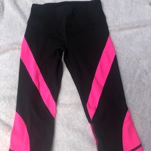 Victoria’s Secret leggings